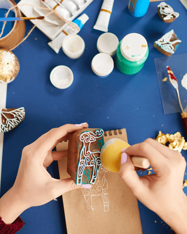 Drop in Craft & Connect